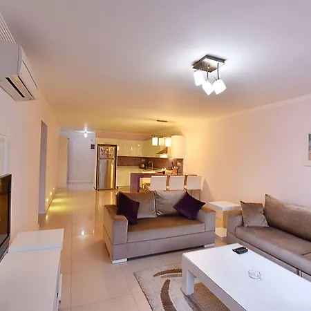 Royal Palm * Bodrum