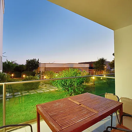 Apartament Royal Palm *