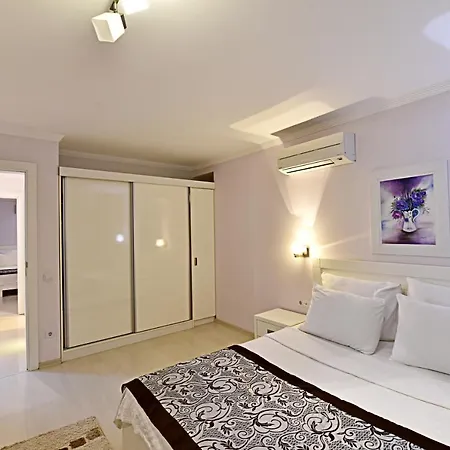 Royal Palm Apartamento Bodrum
